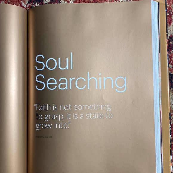 THE OPRAH WINFREY SHOW: REFLECTIONS ON AN AMERICAN LEGACY By Deborah Davis - Picture 11 of 11